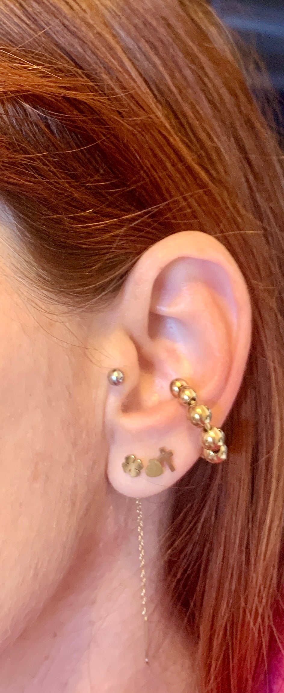 Ear cuff