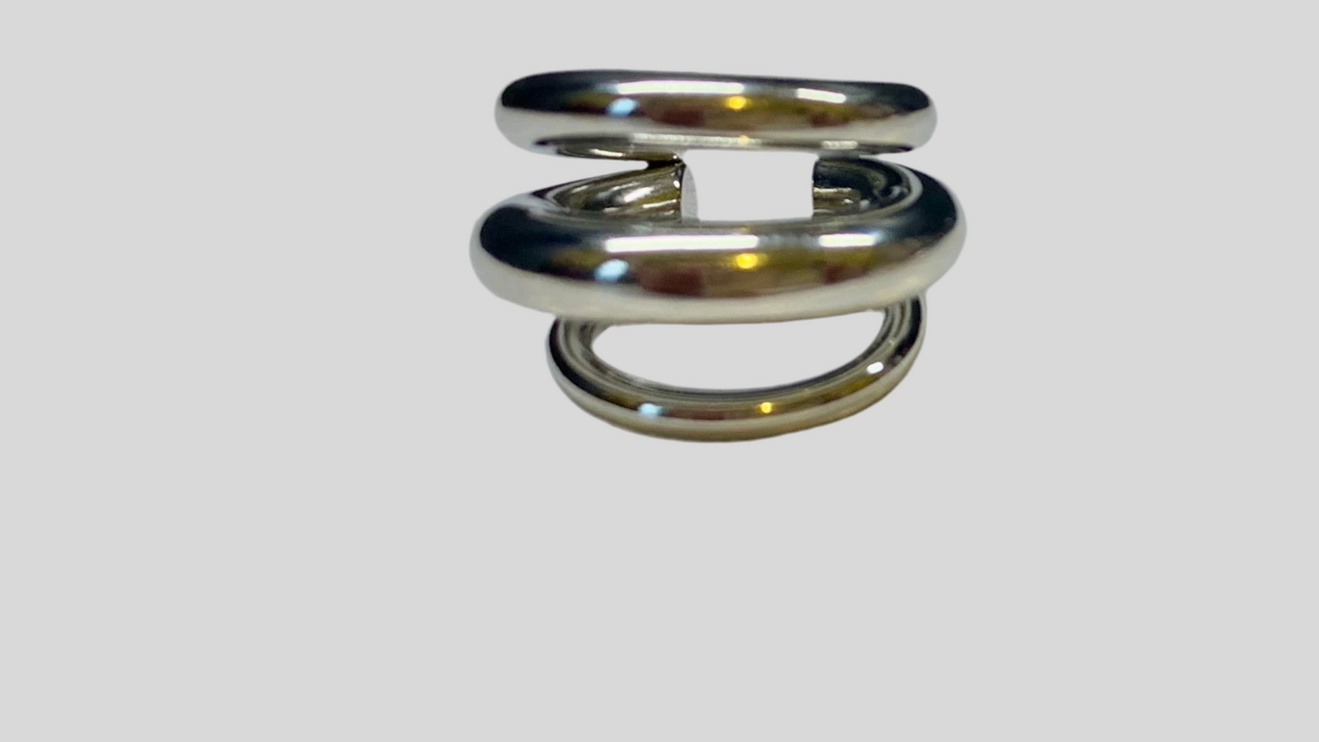 Ear cuff