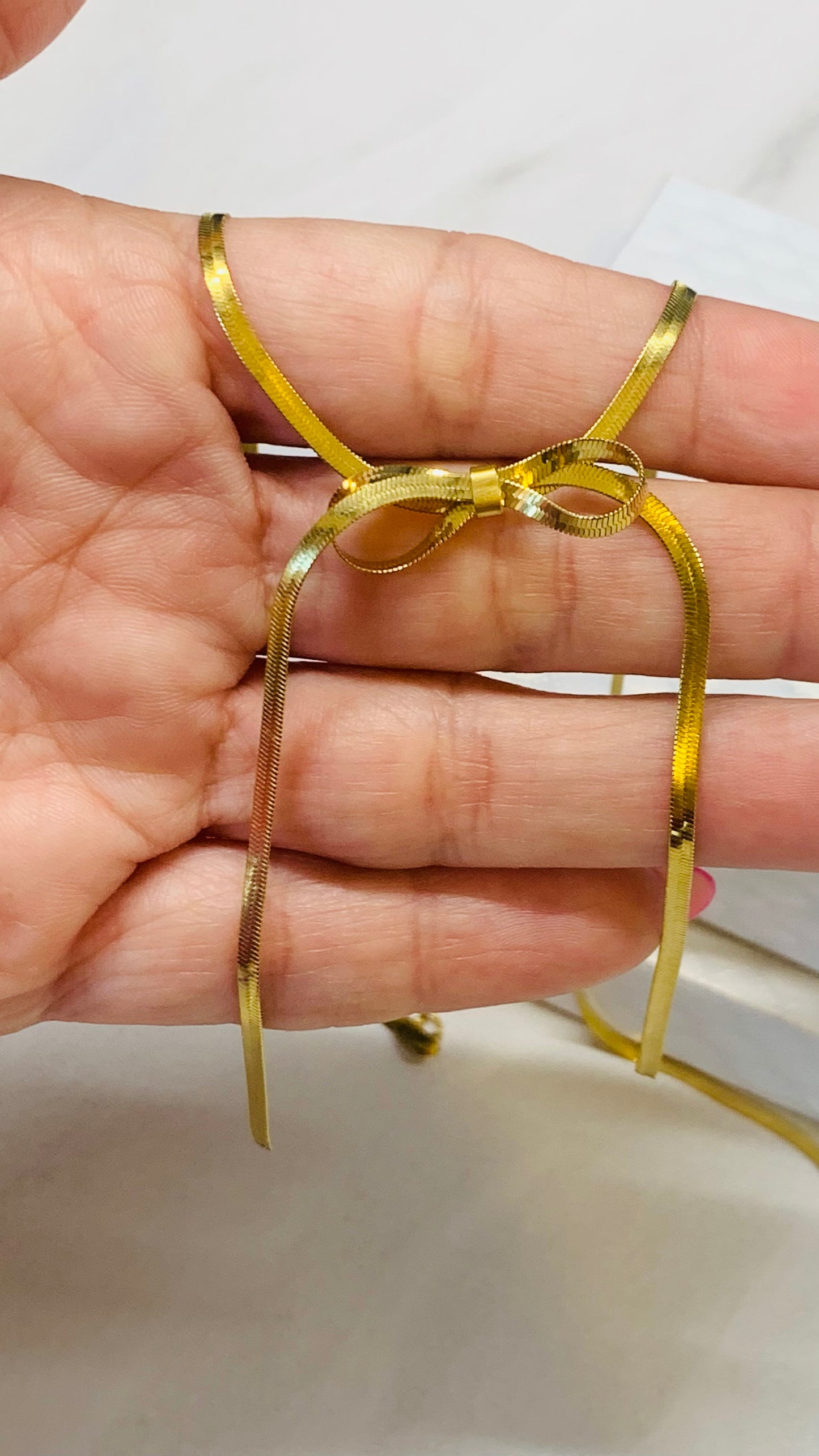 Collana fiocco